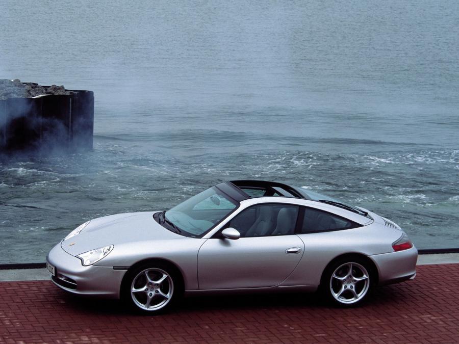  Porsche 911 Targa 2001 года  (фото 23 из 50)